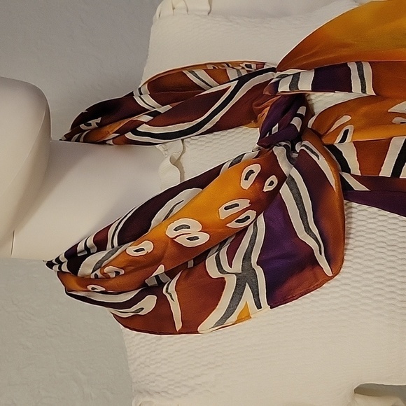 Vtg Bold Punk Animal Print Abstract Silk Scarf - Picture 4 of 5
